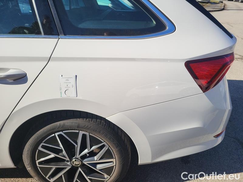  Skoda  Octavia  Combi (NX3)(2020) Oct.Combi 1.5TSI 110 Style #8