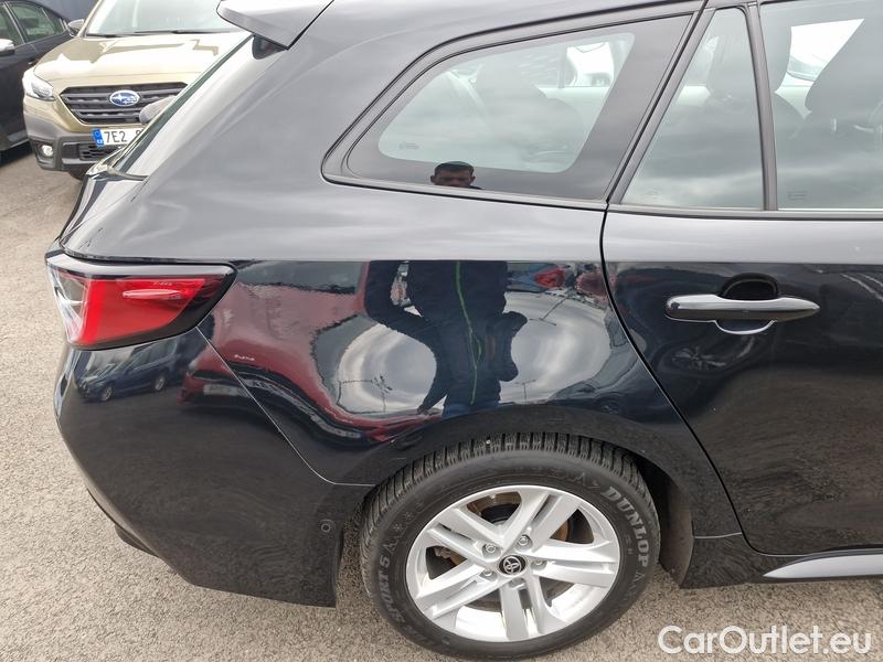  Toyota  Corolla  TouringSports (E21) (2019)  TS 2.0Hyb.Com.T.S.T.AT #32