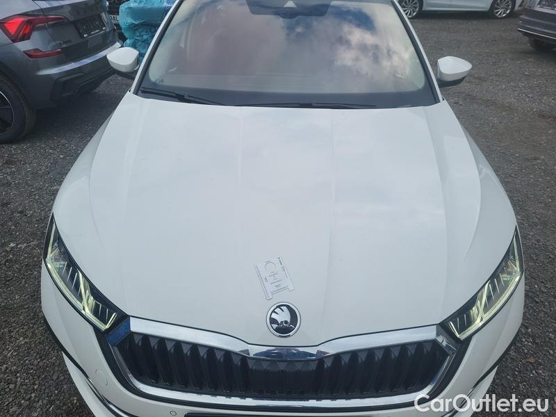 Skoda  Octavia  Combi (NX3)(2020) Oct.Com.1.4TSI 150 Style AT #2