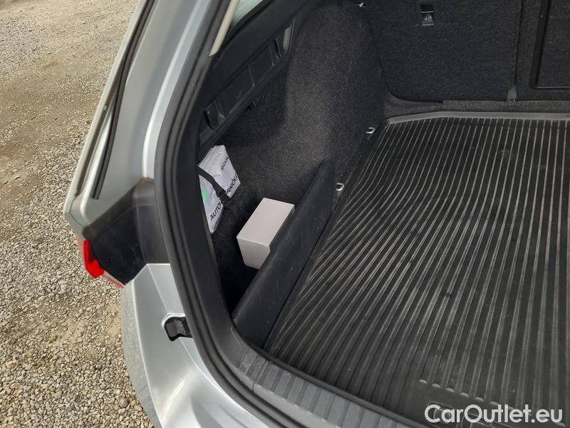  Skoda  Octavia  Combi (NX3)(2020) Oct.C.2.0TDI 110 4x4 Ambit AT #11