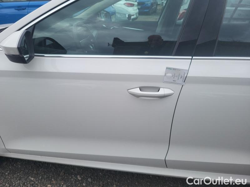  Skoda  Octavia  Combi (NX3)(2020) Oct.Com.1.4TSI 150 Style AT #7