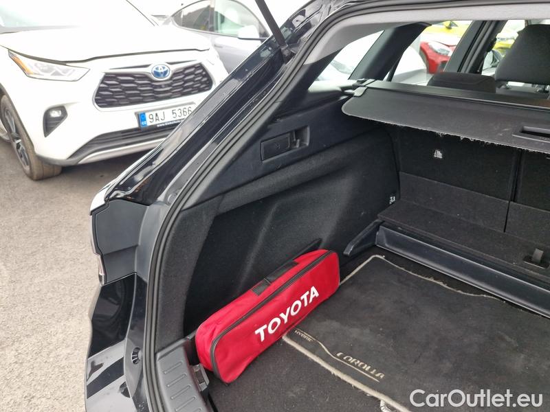  Toyota  Corolla  TouringSports (E21) (2019)  TS 2.0Hyb.Com.T.S.T.AT #26