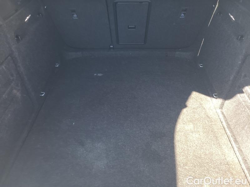  Skoda  Superb  (3V3)(2015) Supe.FL2.0TDI 110 Style #12