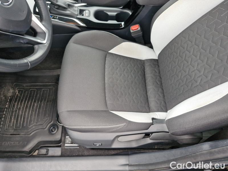  Toyota  Corolla  TouringSports (E21) (2019)  TS 2.0Hyb.Com.T.S.T.AT #10