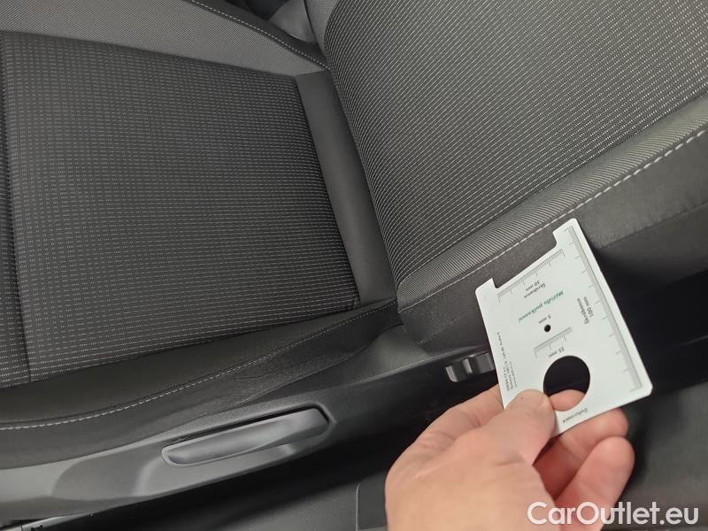  Skoda  Octavia  Combi (NX3)(2020) Oct.C.2.0TDI 110 4x4 Ambit AT #7