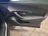  Peugeot  2008 PEUGEOT  / 2019 / 5P / CROSSOVER BLUEHDI 130 EAT8 ALLURE PACK S/S AUT. #50