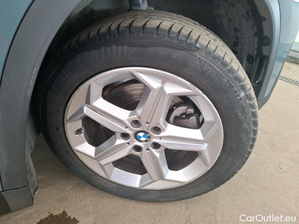  Bmw  X1 BMW  / 2022 / 5P / SUV sDrive20i Business Design DKG7 #27