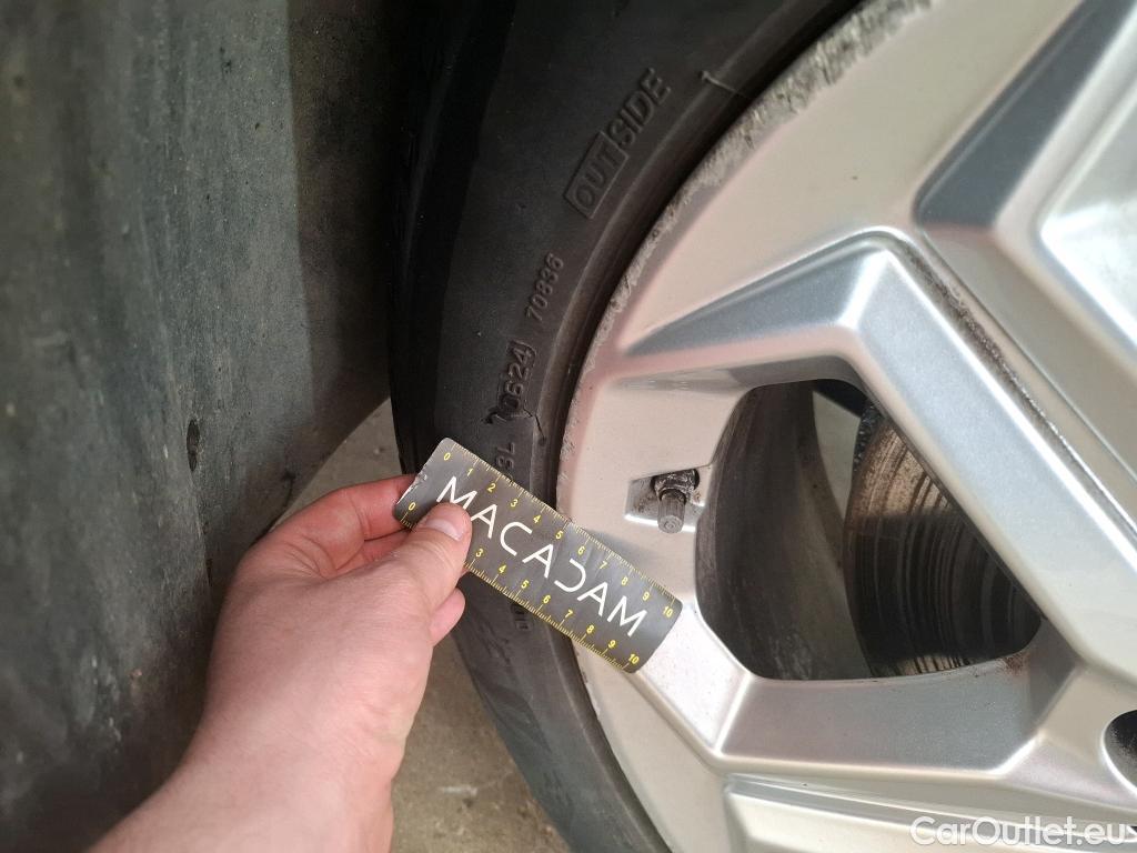  Bmw  X1 BMW  / 2022 / 5P / SUV sDrive20i Business Design DKG7 #16