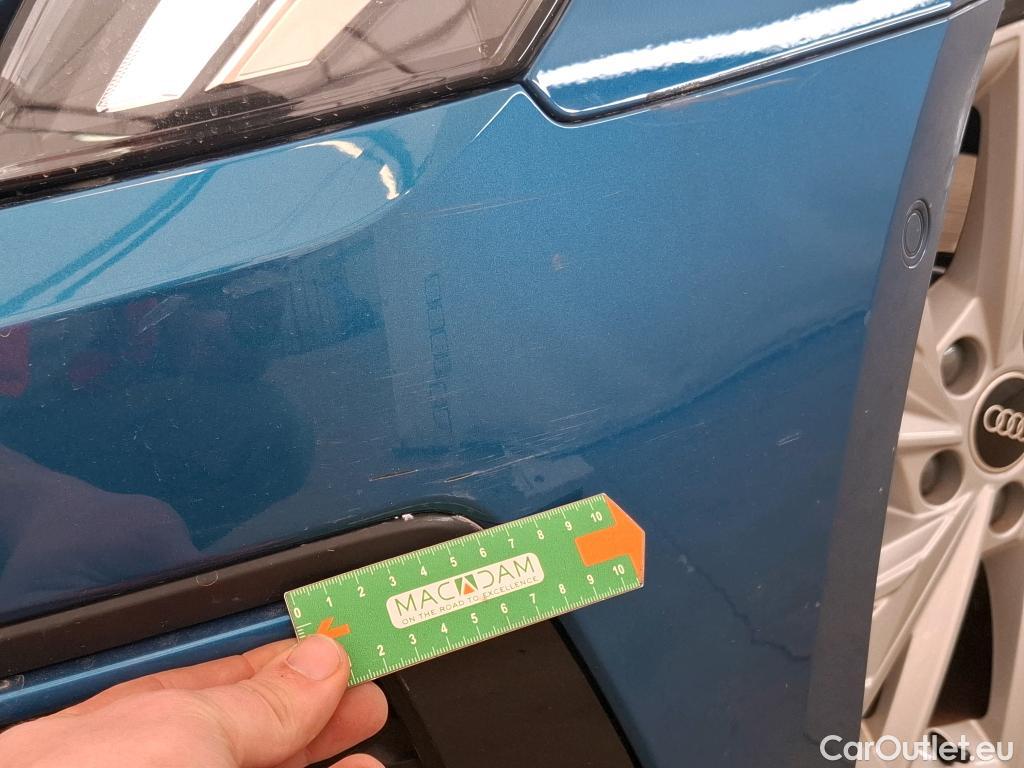  Audi  A3 AUDI  Sportback / 2020 / 5P / Berline 40 TFSI e 204 S Tronic Design Luxe #2