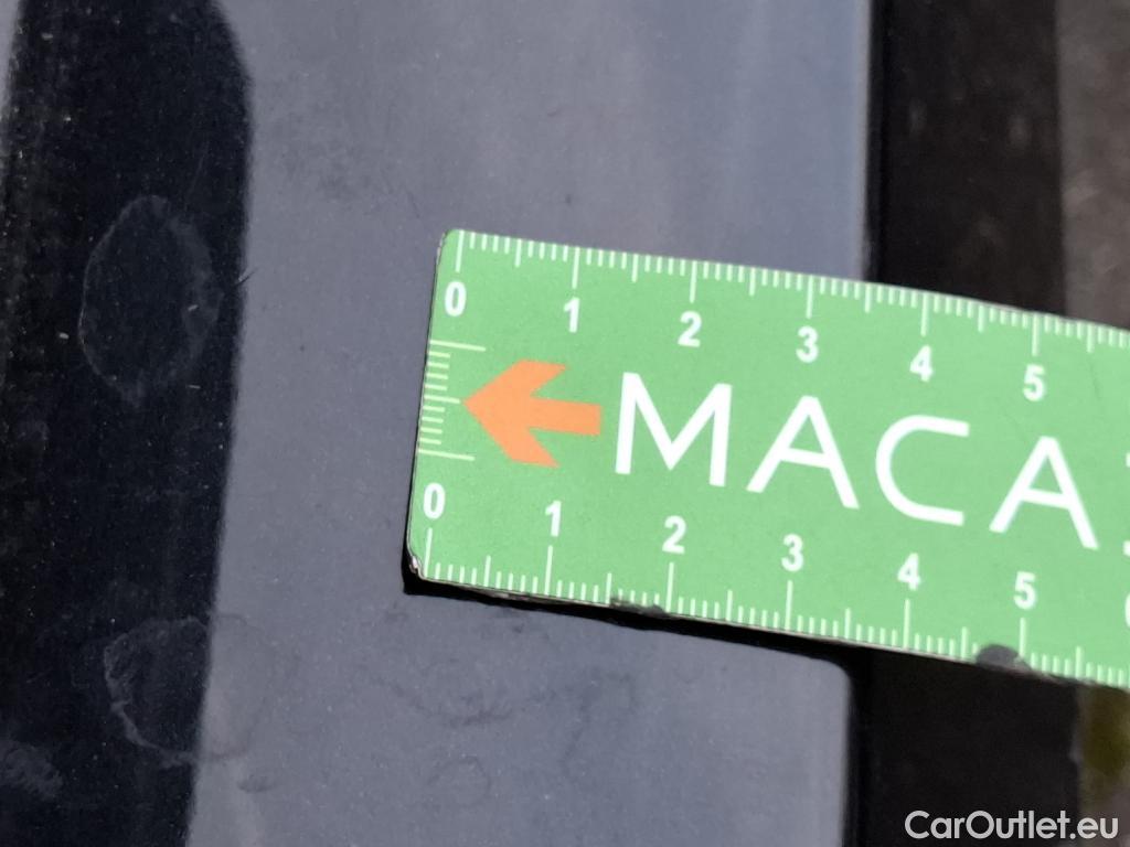  Bmw  Serie 1 BMW Série 1 / 2019 / 5P / Berline 116i Business Design #10