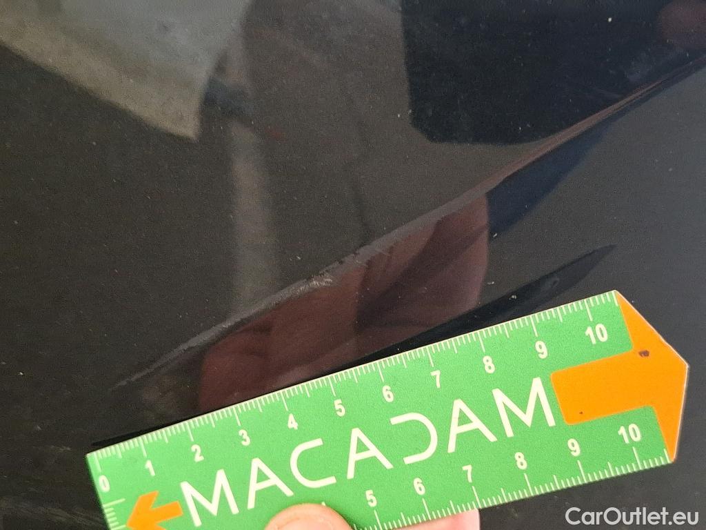  Bmw  Serie 1 BMW Série 1 / 2019 / 5P / Berline 116i Business Design #8