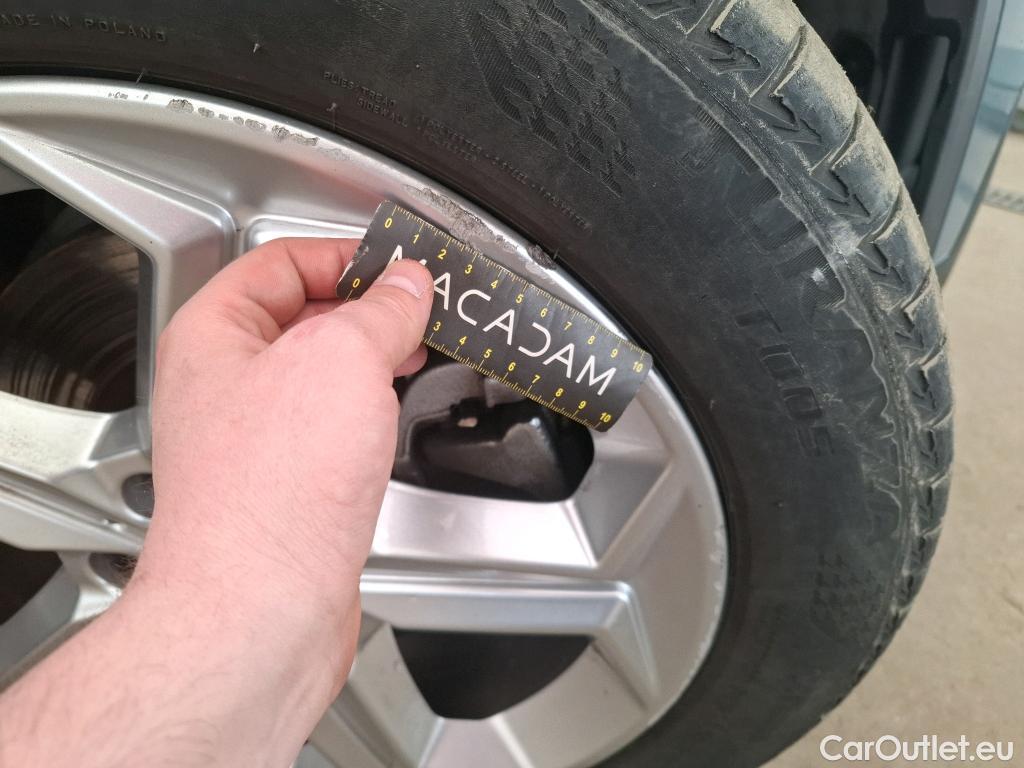  Bmw  X1 BMW  / 2022 / 5P / SUV sDrive20i Business Design DKG7 #29