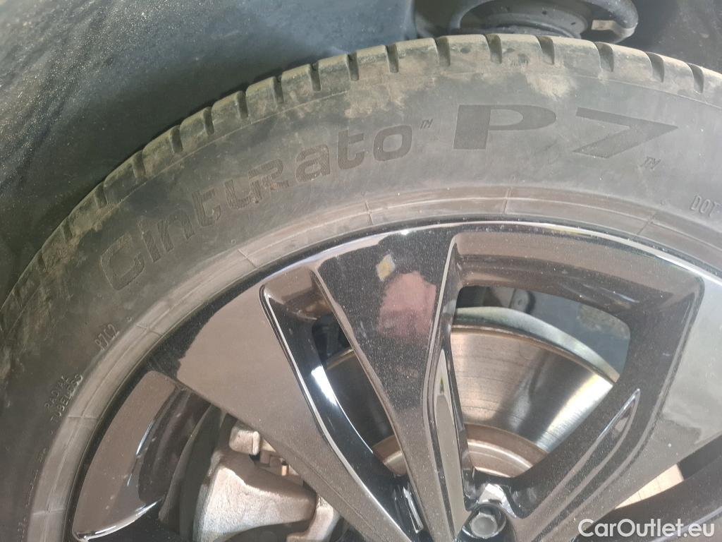  Bmw  X2 BMW  / 2017 / 5P / SUV xDrive25e Lounge BVA6 #20