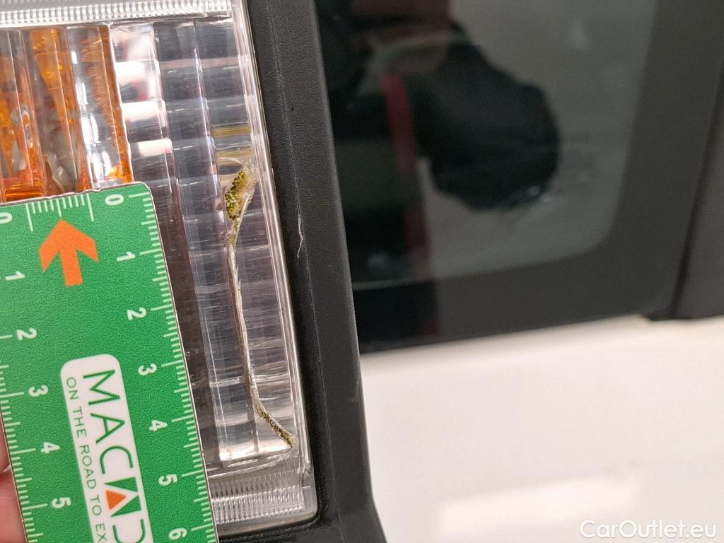  Citroen  Jumper CITROEN  4p Combi 30 L1H1 BlueHDi 110 BVM6 Attraction #37