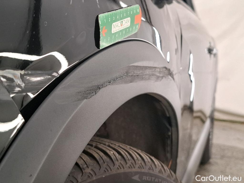  Citroen  C4 CITROEN  X / 2022 / 4P / Berline PureTech 130 S&S EAT8 Feel Pack #30