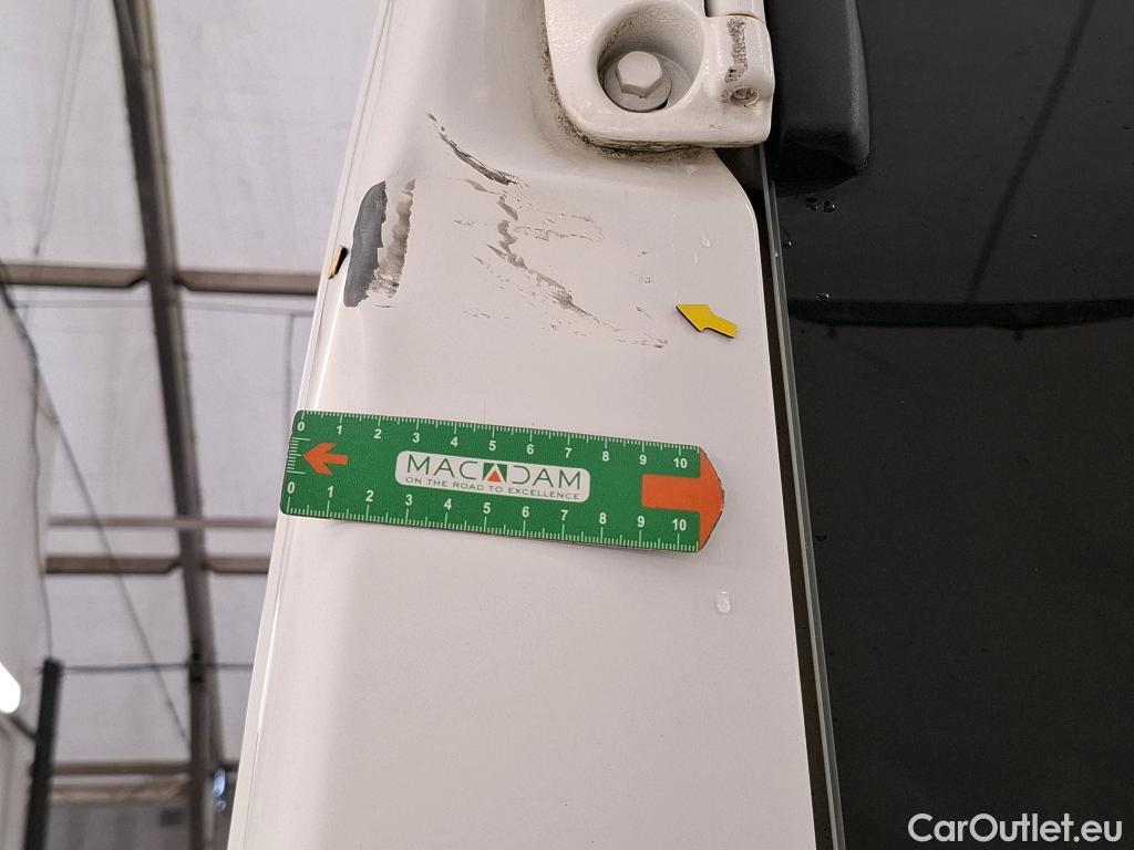  Citroen  Jumper CITROEN  4p Combi 30 L1H1 BlueHDi 110 BVM6 Attraction #29