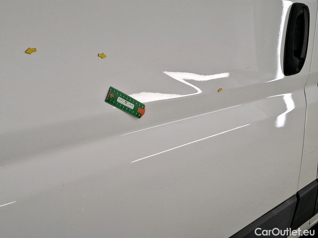  Citroen  Jumper CITROEN  4p Combi 30 L1H1 BlueHDi 110 BVM6 Attraction #3