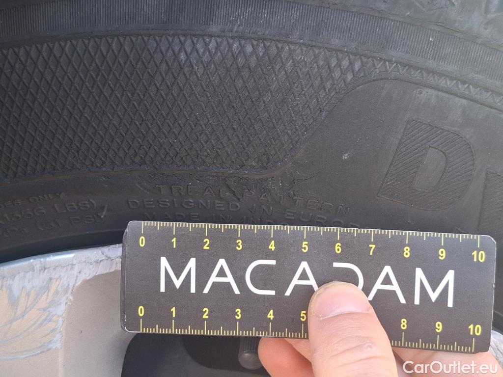  Citroen  C3 CITROEN  / 2016 / 5P / Berline &PureTech 82 BVM Feel Business #9