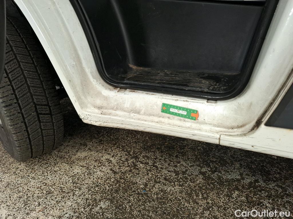  Citroen  Jumper CITROEN  4p Combi 30 L1H1 BlueHDi 110 BVM6 Attraction #30