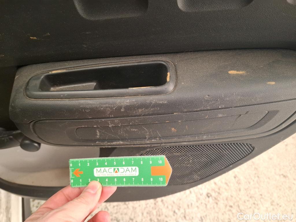  Citroen  C3  Société Feel 1.5 BlueHDI 100CV BVM5 E6dT #6