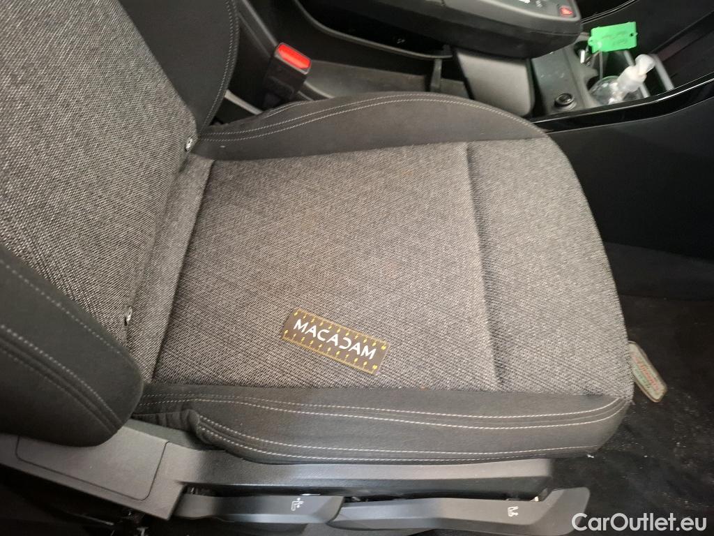  Bmw  X1 BMW  / 2022 / 5P / SUV sDrive18i Business Design DKG7 #19