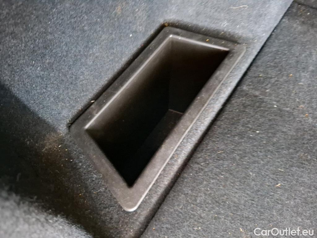  Bmw  X1 Série  sDrive18i Lounge 1.5 135CV BVA7 E6d #34