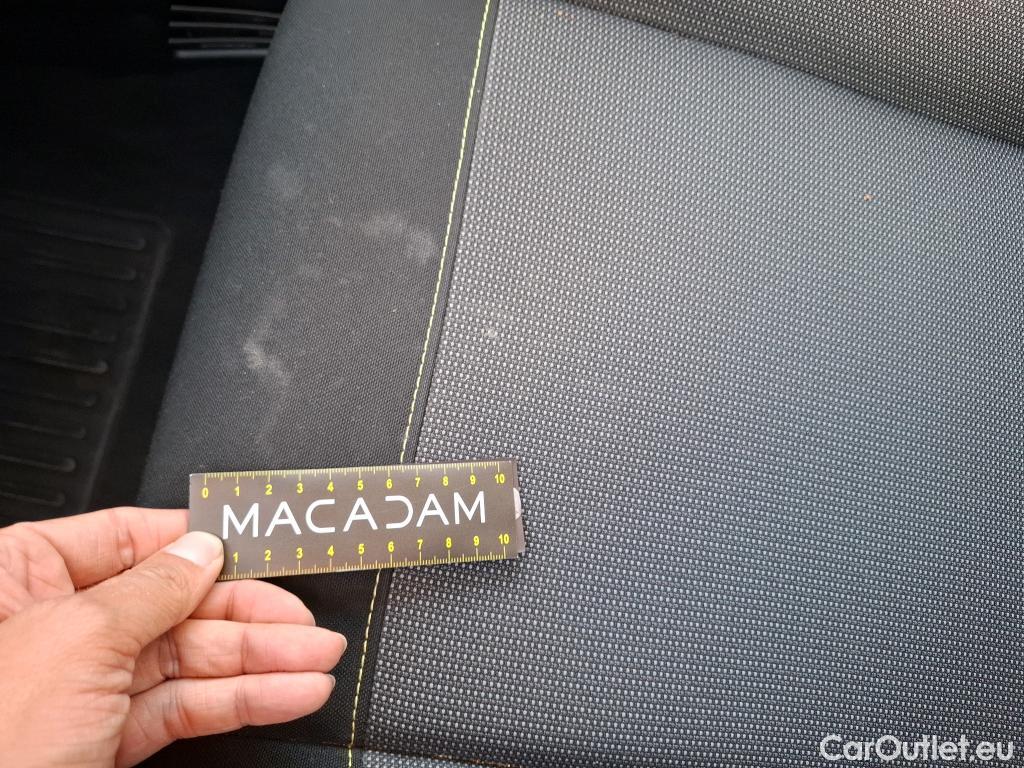  Citroen  C3  Feel 1.2 PureTech 80CV BVM5 E6 #27