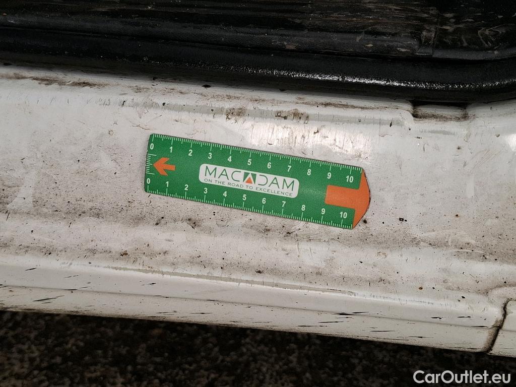  Citroen  Jumper CITROEN  4p Combi 30 L1H1 BlueHDi 110 BVM6 Attraction #31