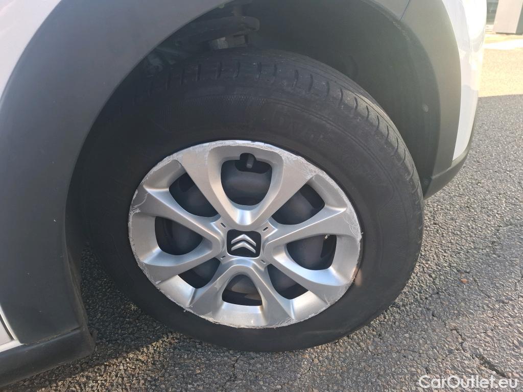  Citroen  C3 CITROEN  / 2016 / 5P / Berline &PureTech 82 BVM Feel Business #8