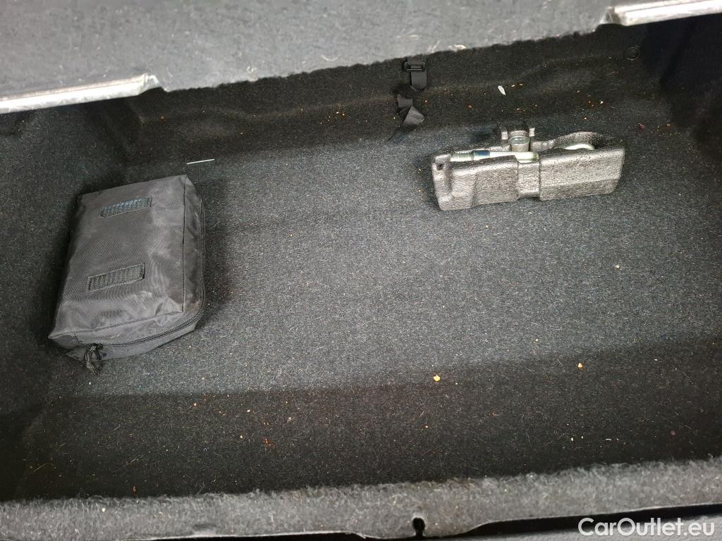  Bmw  X1 Série  sDrive18i Lounge 1.5 135CV BVA7 E6d #24