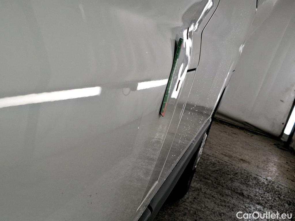  Citroen  Jumper CITROEN  4p Combi 30 L1H1 BlueHDi 110 BVM6 Attraction #39