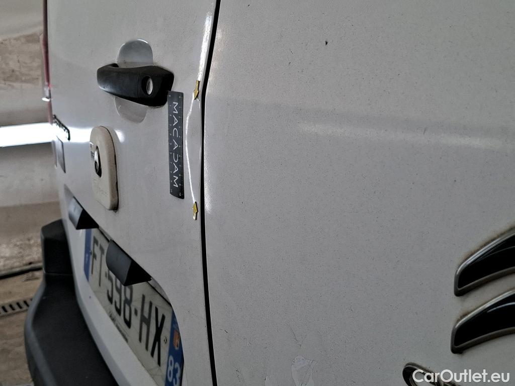  Citroen  Berlingo  Fourgon Driver M 1000 1.5 BlueHDi 100CV BVM5 E6dT #9