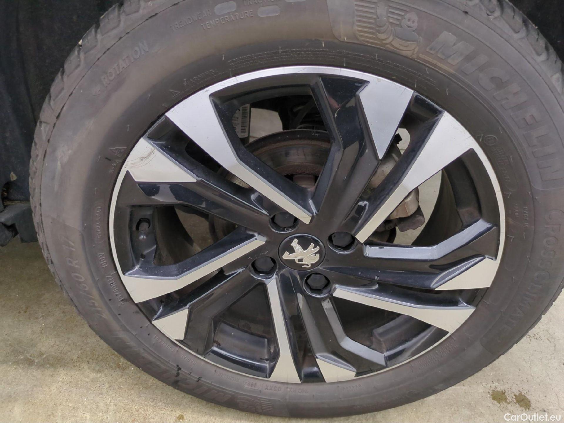  Peugeot  2008  Allure Business 1.5 HDi 100CV BVM6 E6d #28