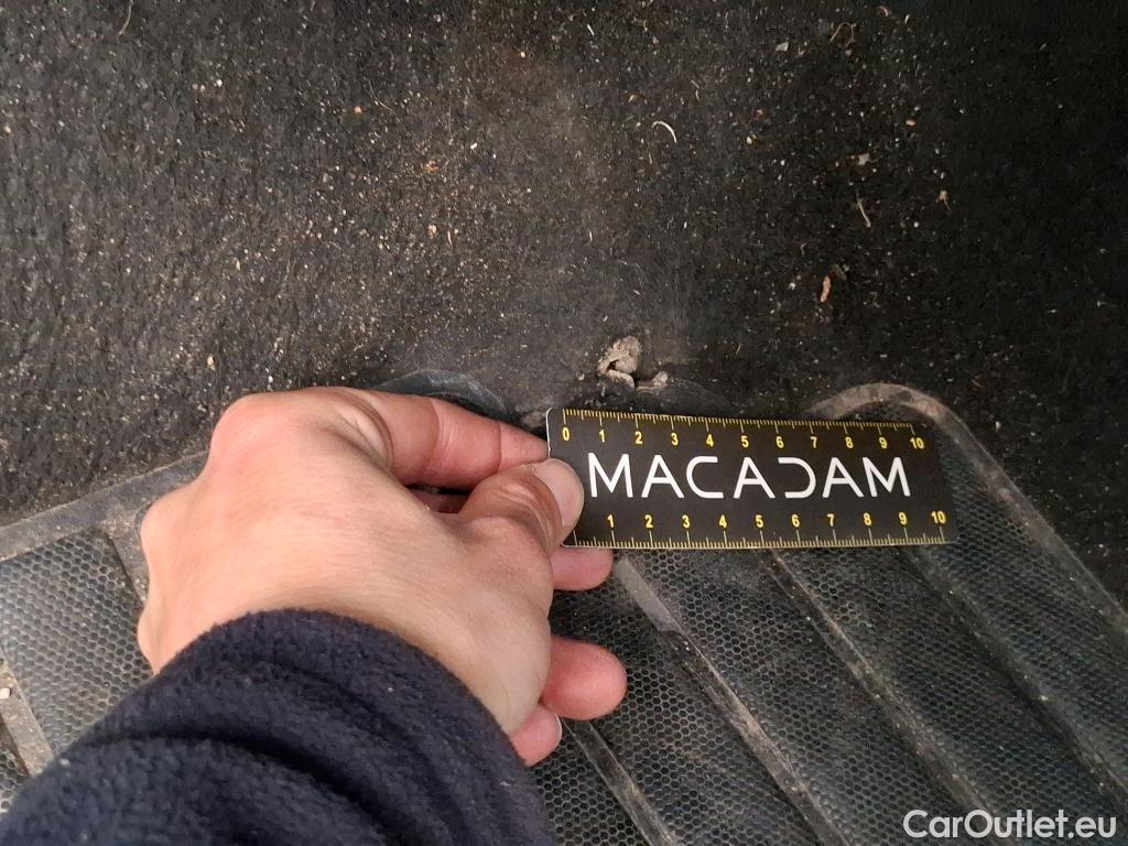  Peugeot  308  Allure Pack 1.2 PureTech 130CV BVA8 E6d #35