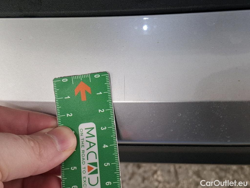  Peugeot  2008  Allure Business 1.5 HDi 130CV BVA8 E6d #20