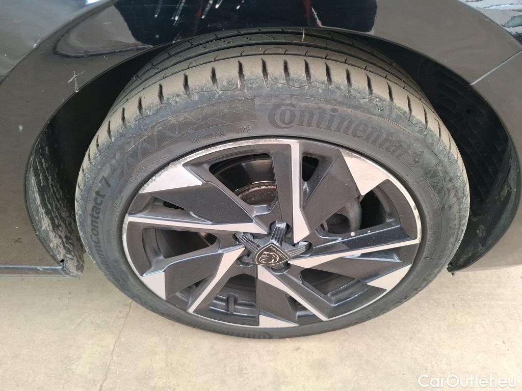  Peugeot  308  Allure Pack 1.2 PureTech 130CV BVA8 E6d #10