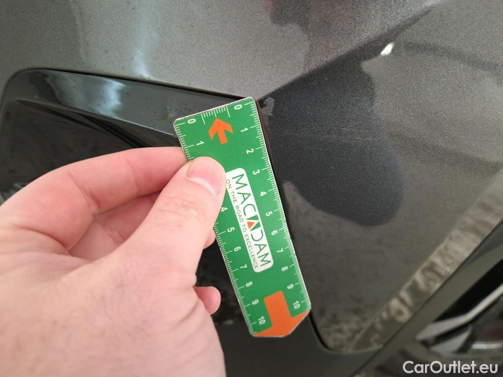  Peugeot  2008  Allure Business 1.5 HDi 130CV BVA8 E6d #25