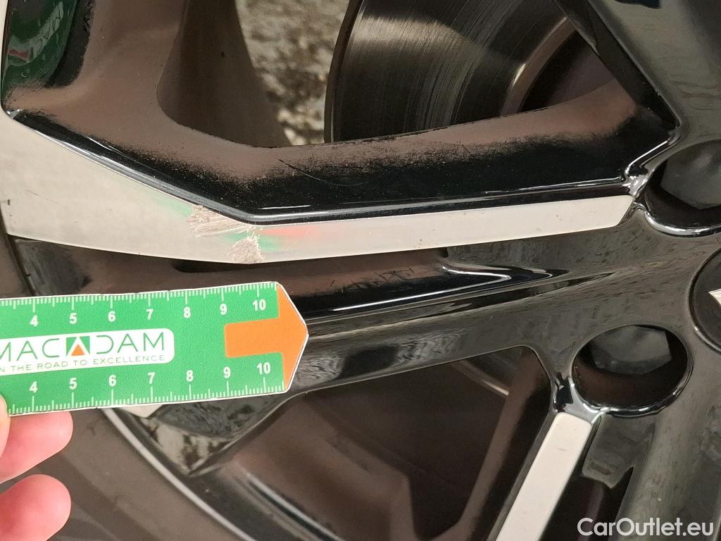  Peugeot  2008  Allure Business 1.5 HDi 130CV BVA8 E6d #13