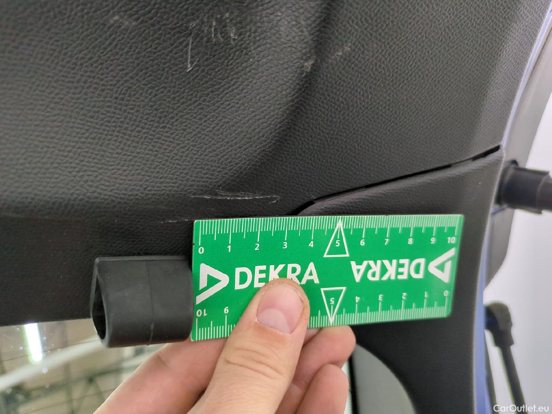  Peugeot  2008  Allure Business 1.5 HDi 100CV BVM6 E6d #16