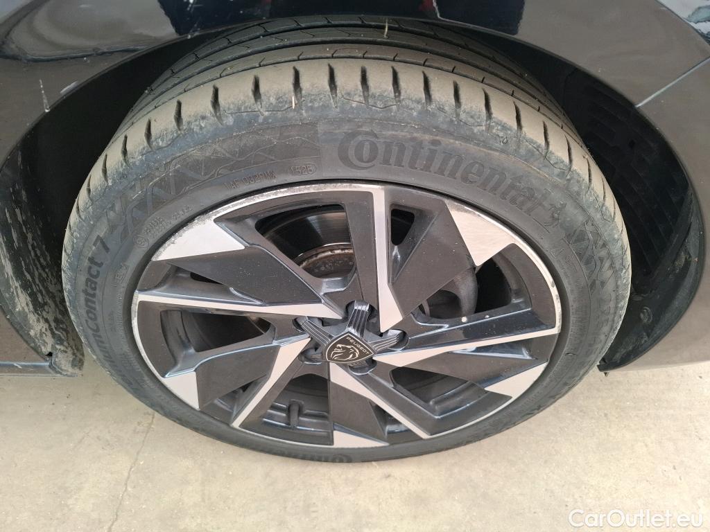  Peugeot  308  Allure Pack 1.2 PureTech 130CV BVA8 E6d #23