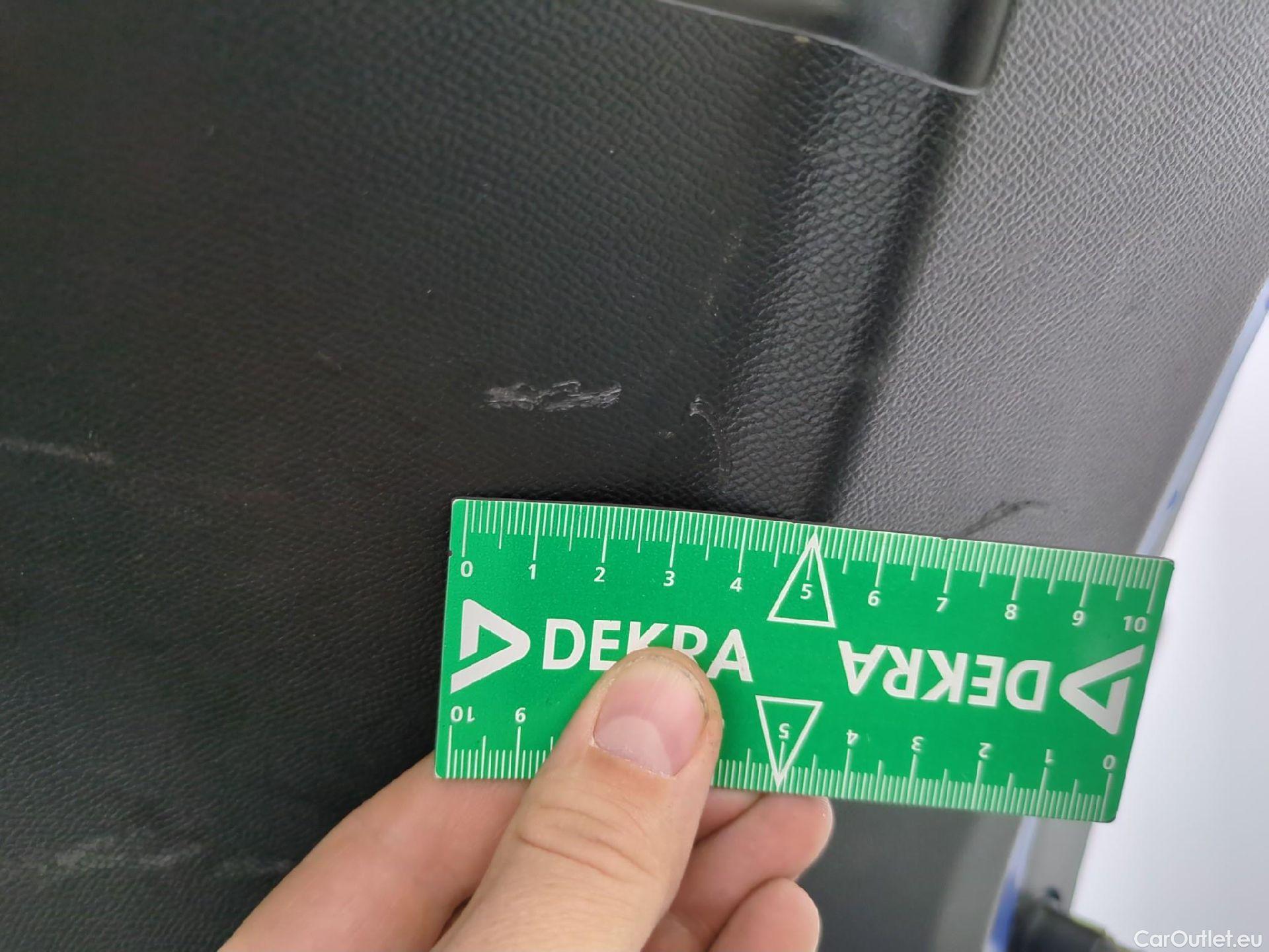  Peugeot  2008  Allure Business 1.5 HDi 100CV BVM6 E6d #20