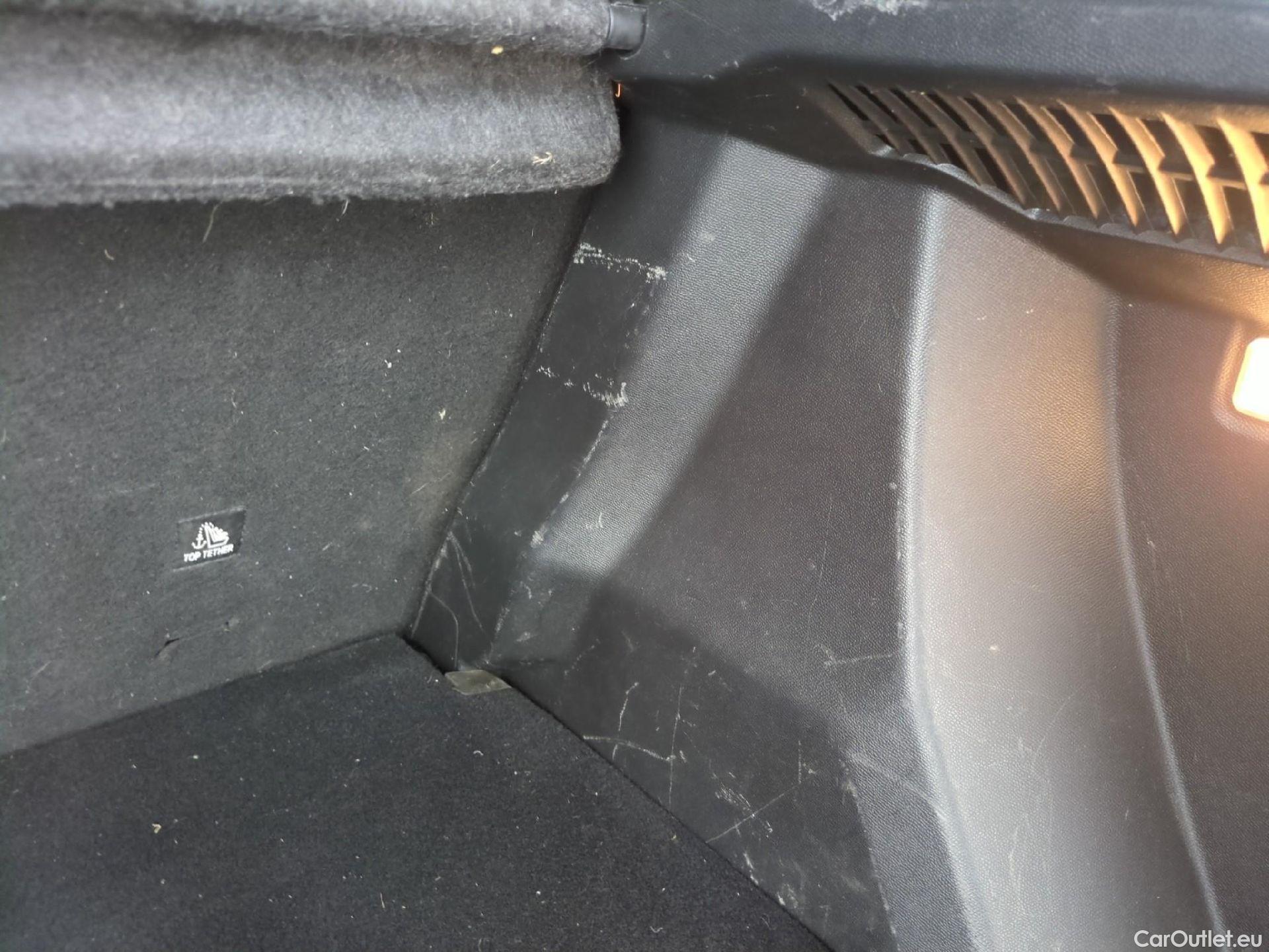  Peugeot  2008  Allure Business 1.5 HDi 100CV BVM6 E6d #7