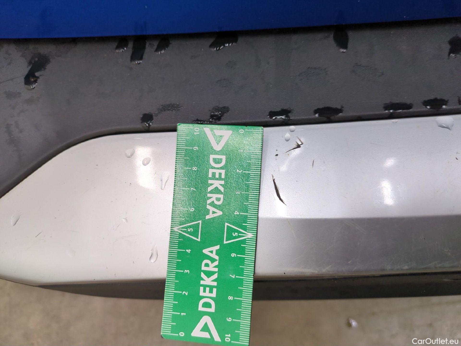  Peugeot  2008  Allure Business 1.5 HDi 100CV BVM6 E6d #46