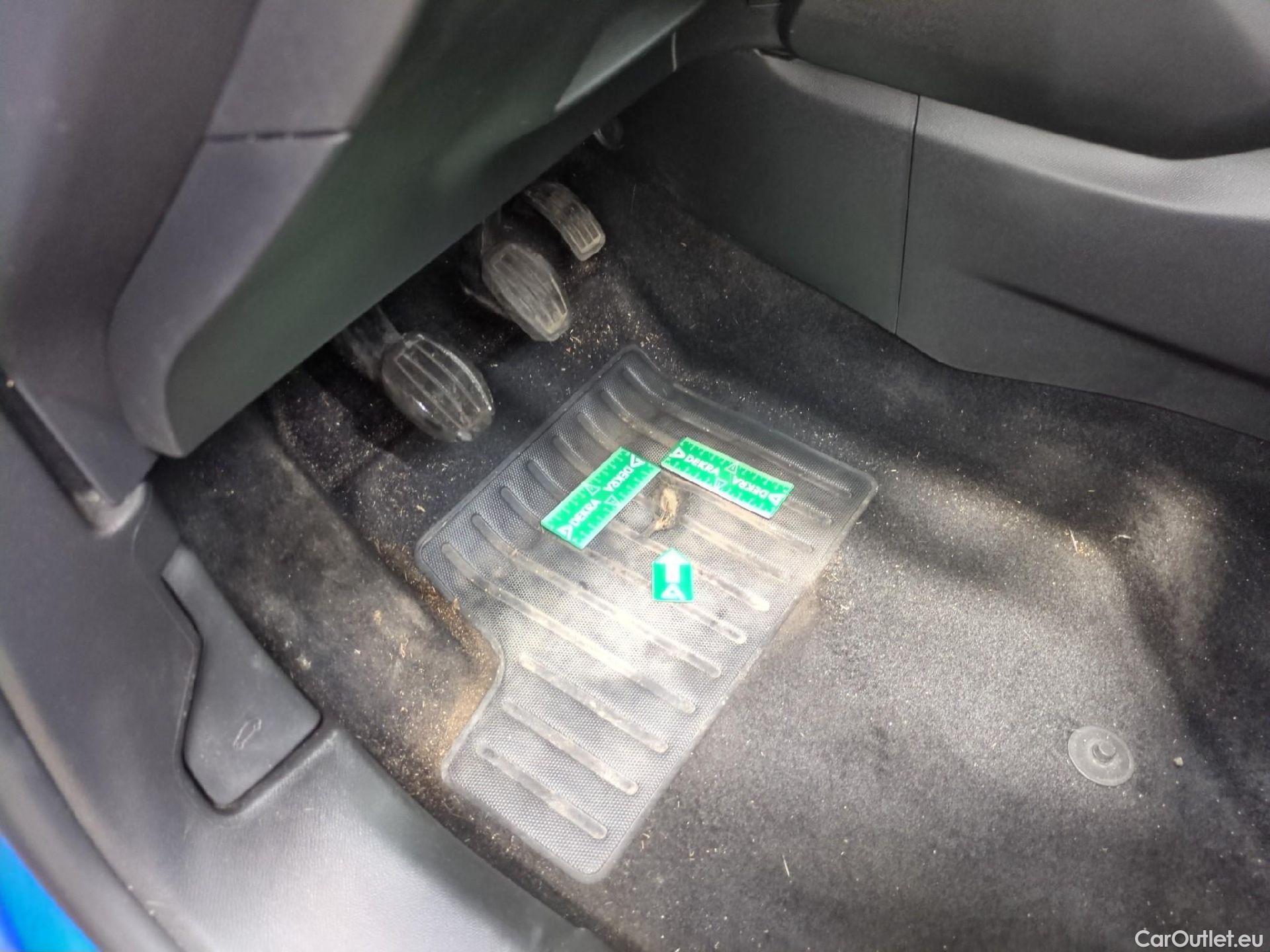  Peugeot  2008  Allure Business 1.5 HDi 100CV BVM6 E6d #5