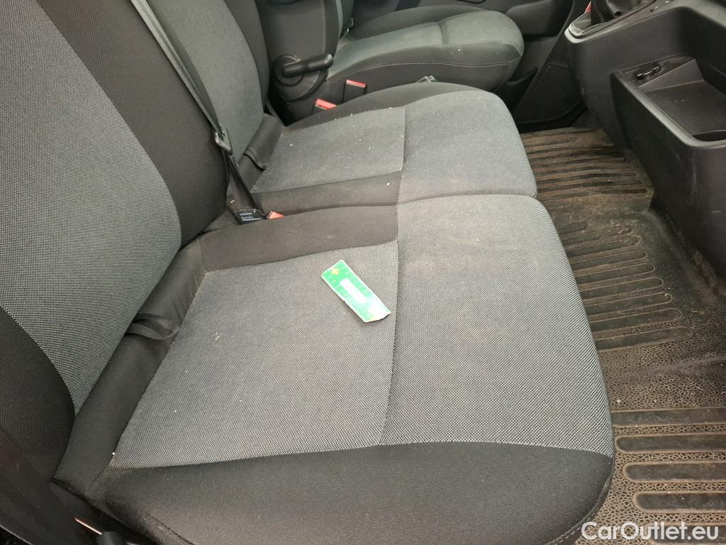  Renault  Master  III Fourgon L2H2 3 3 Grand Confort dCi 135CV BVM6 E6d #31