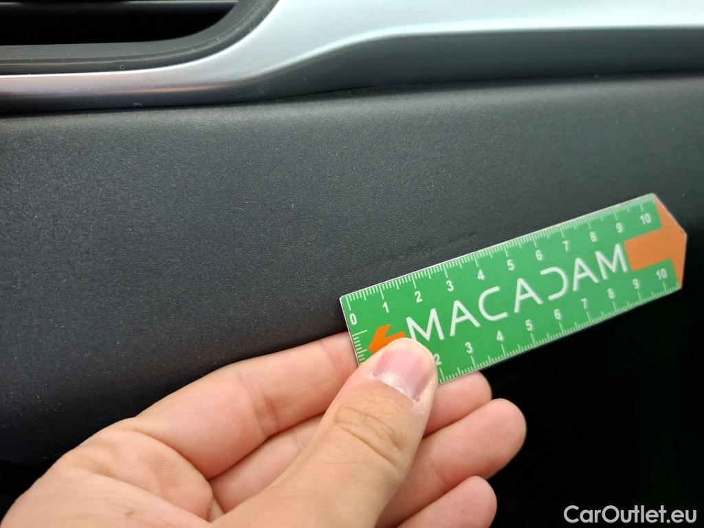  Renault  Captur  II Business 1.6 E-TECH Plug-in 160CV BVA6 E6d #4