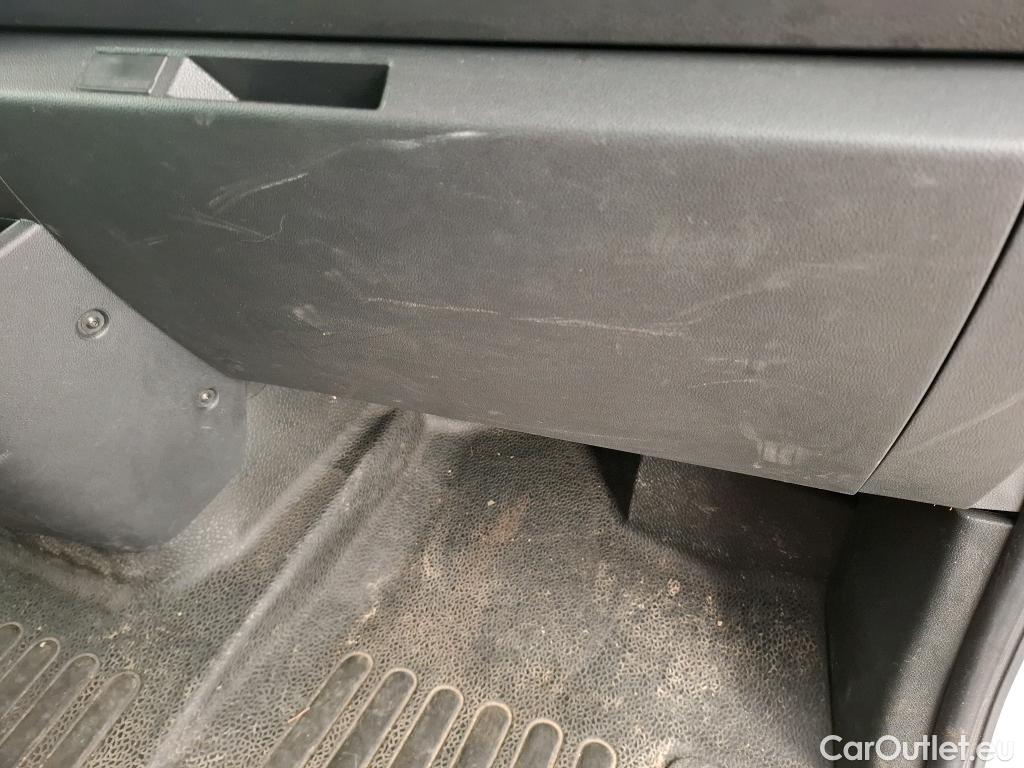  Renault  Master  III Fourgon L2H2 3 3 Grand Confort dCi 135CV BVM6 E6d #33