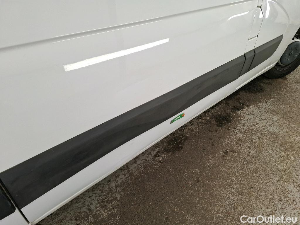  Renault  Master  III Fourgon L2H2 3 3 Grand Confort dCi 135CV BVM6 E6d #16