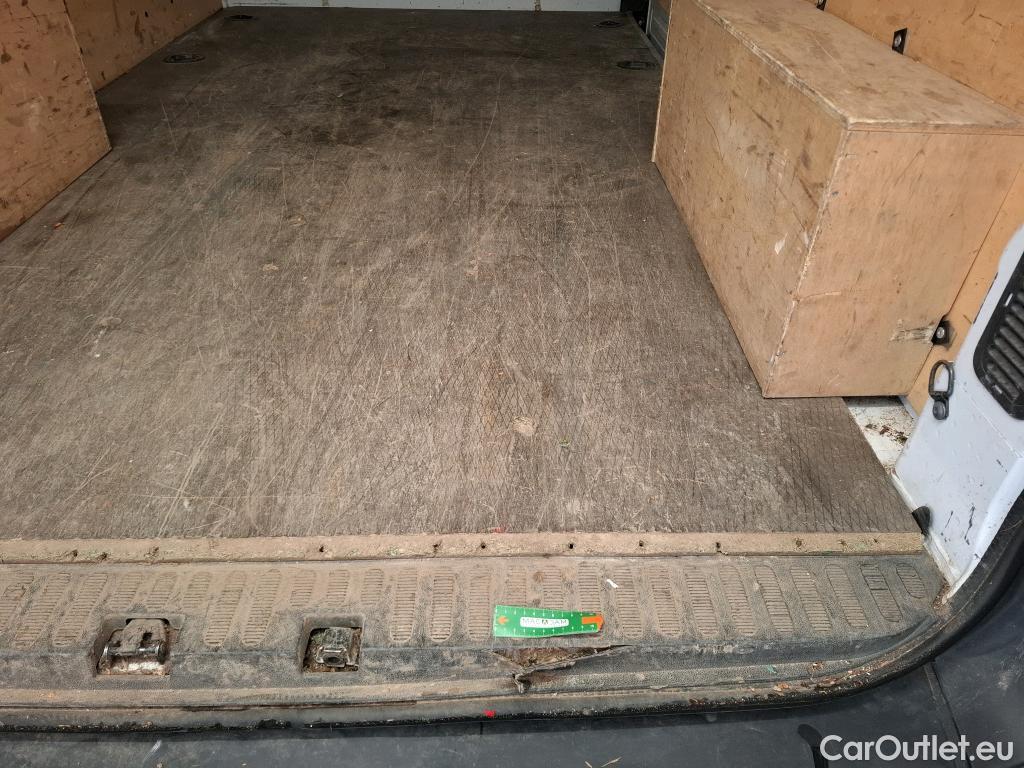  Renault  Master  III Fourgon L2H2 3 3 Grand Confort dCi 135CV BVM6 E6d #29