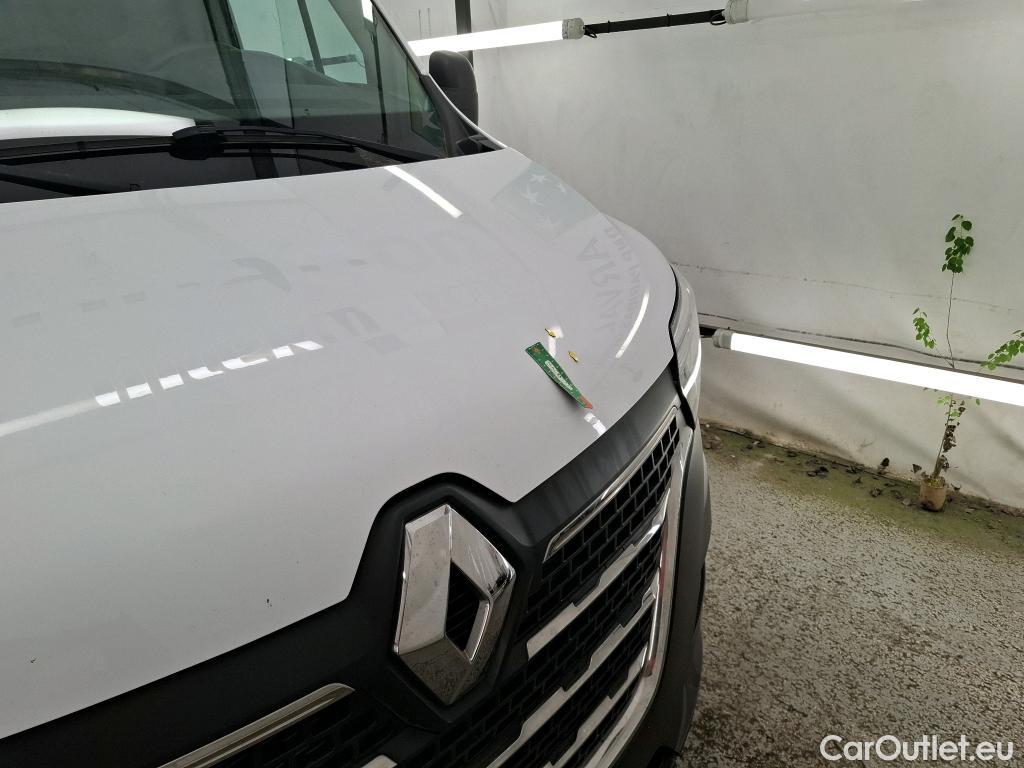  Renault  Master  III Fourgon L2H2 3 3 Grand Confort dCi 135CV BVM6 E6d #36